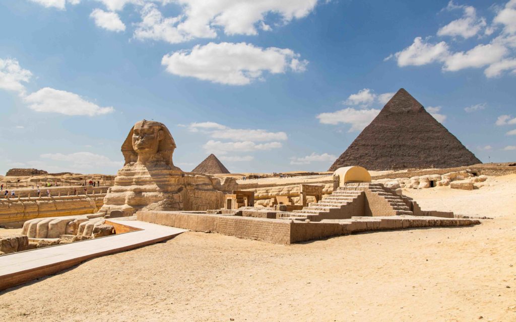 Great Sphinx of Giza and the Pyramid of Khafre.