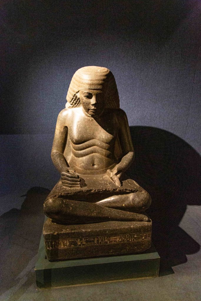 Statue of the scribe Amenhotep