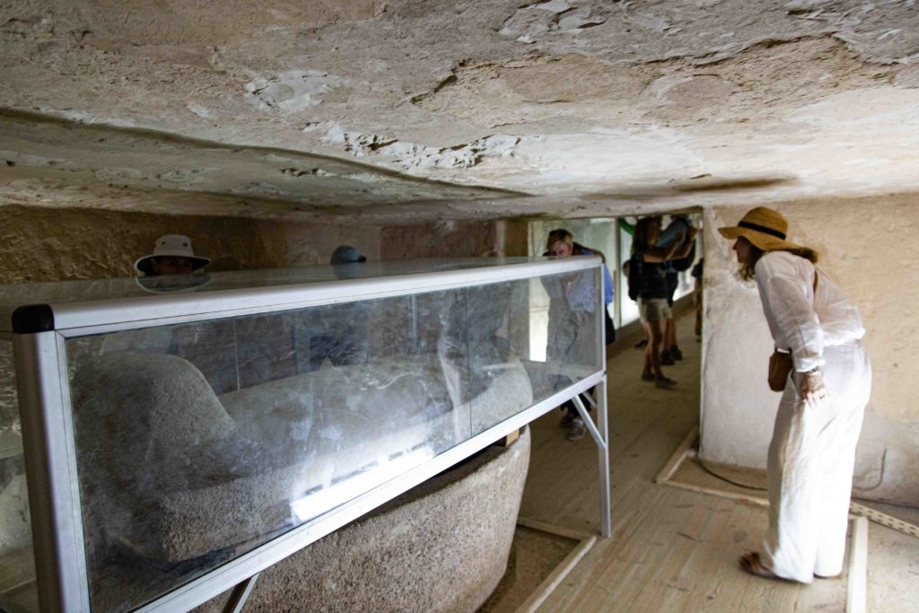 Inside Amunherkhepeshef's tomb