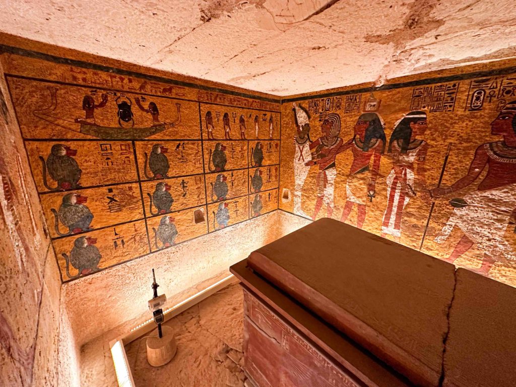 Inside Tutankhamun's tomb