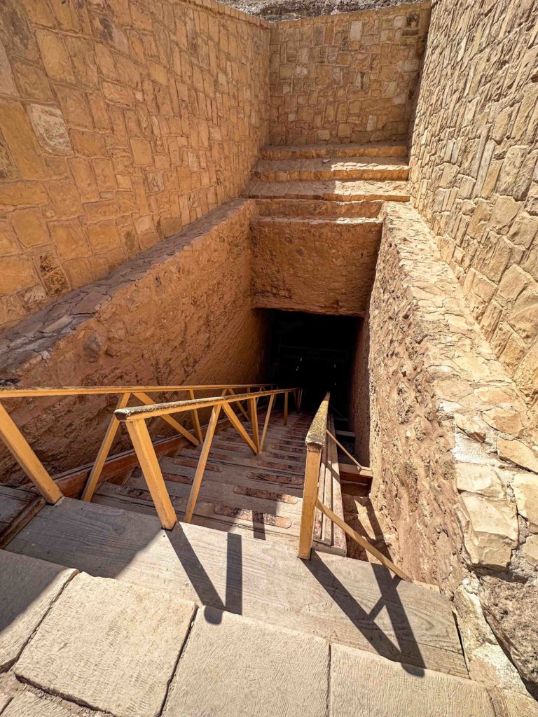 Entrance to Seti I Tomb